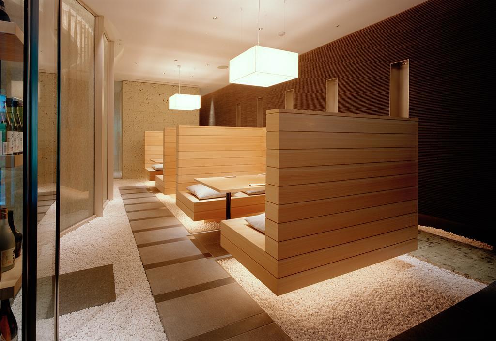 Hotel Leopalace Hakata Fukuoka  Exterior photo